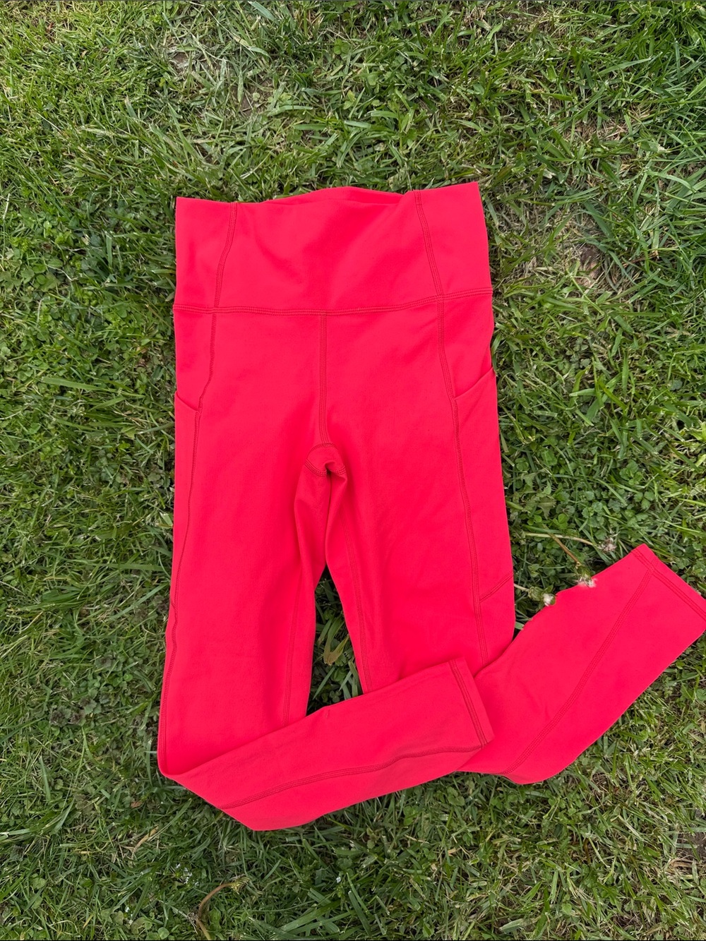 Fabletics Powerhold Small Red Legging